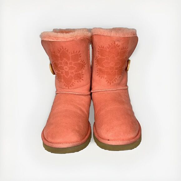 Womens UGG Boots Pink Coral Kimono Bailey Button Flower Rare Limited-Edition Sz6 - Picture 3 of 16